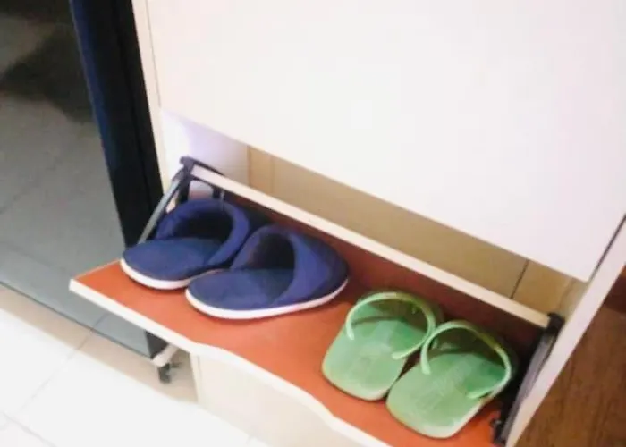 Rr 21 Milan Residenze Fairview * Manila